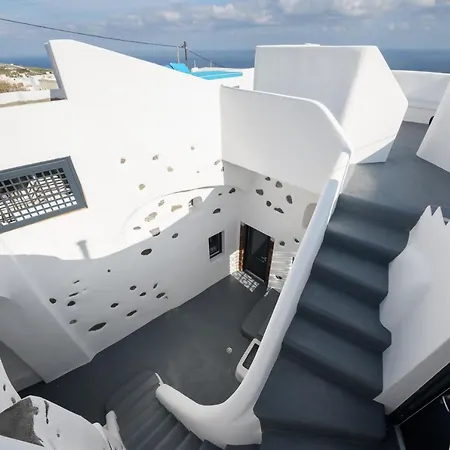 The Luna Caverns * Fira (Santorini)