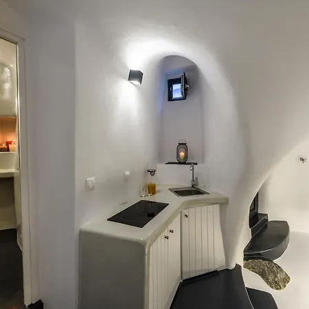 The Luna Caverns Apartamento Fira (Santorini)