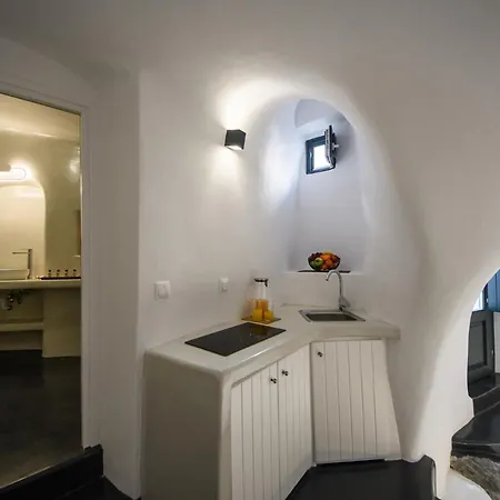 The Luna Caverns Apartamento Fira (Santorini)